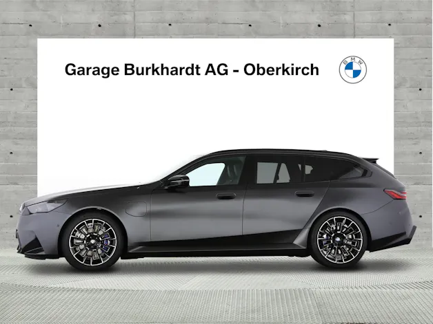 BMW M5 xDrive Touring