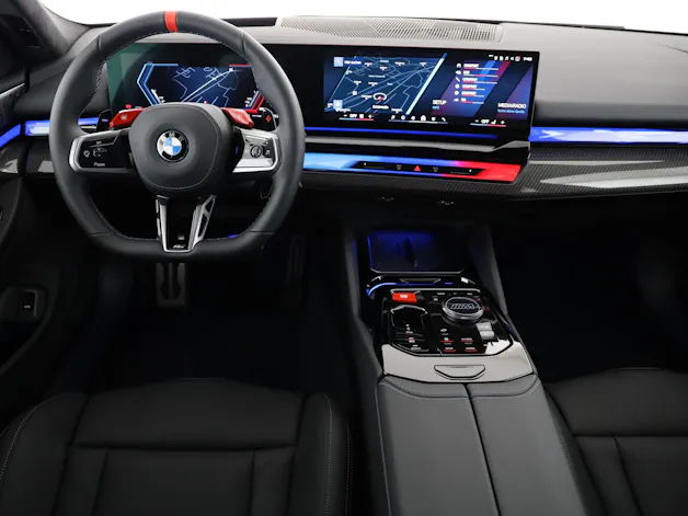 BMW M5 xDrive Touring