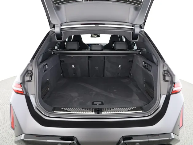 BMW M5 xDrive Touring