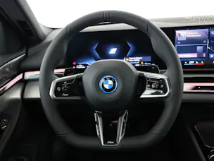 BMW 550e xDr M Sport Pro Tour