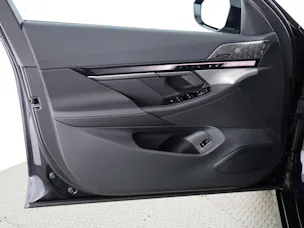 BMW 550e xDr M Sport Pro Tour