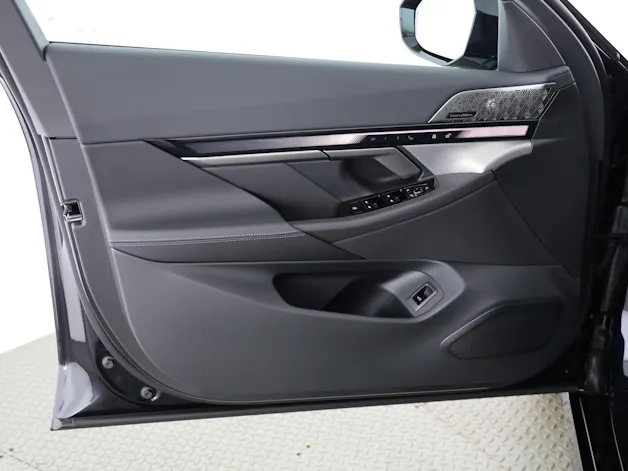 BMW 550e xDr M Sport Pro Tour