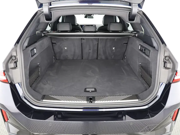 BMW 550e xDr M Sport Pro Tour