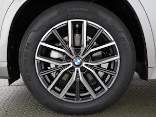 BMW iX1 eDrive 20 M Sport