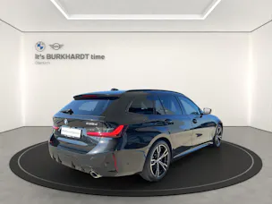 BMW 330d xDrive 48V Touring