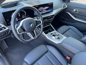 BMW 330d xDrive 48V Touring