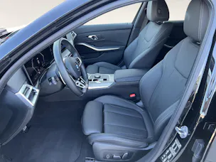 BMW 330d xDrive 48V Touring