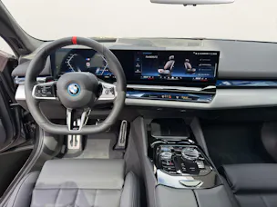 BMW i5 M60 xDrive M Sport Pro