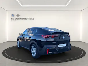 BMW iX2 xDrive 30