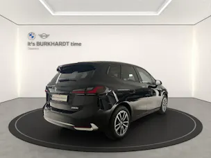 BMW 223i Act. T. xDr. Luxury