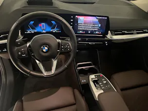 BMW 223i Act. T. xDr. Luxury