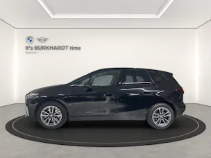 BMW 223i Act. T. xDr. Luxury