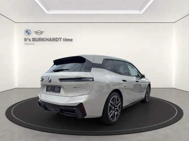 BMW iX xDrive60 M Sport Pro
