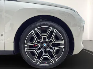 BMW iX xDrive60 M Sport Pro