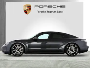 Porsche Taycan 4S
