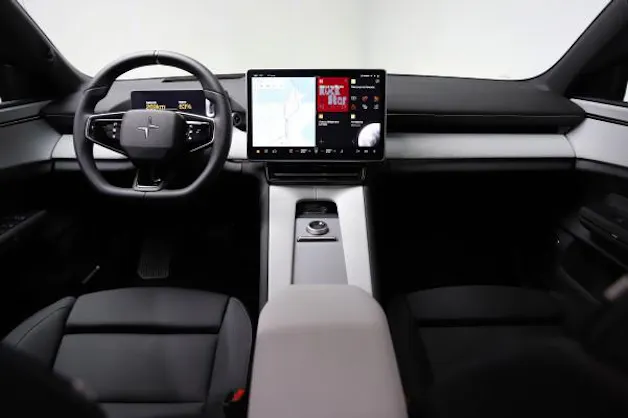 Polestar Polestar 4 LR Dual Plus