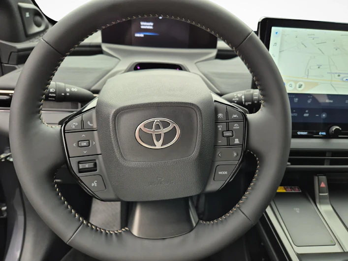 Fahrzeugbild TOYOTA BZ4X
