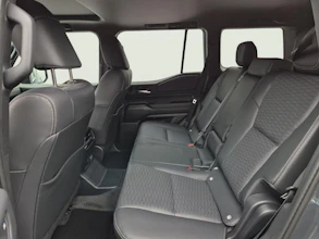 https://vehicle.imgix.net/4178012/b36132fb-ffd5-405a-95c3-7ecb15118892.jpg