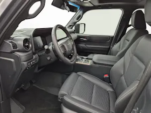 Toyota Land Cruiser 2.8 D 48V Invincible - Leasing ab 1.99%