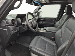 Fahrzeugbild TOYOTA Land Cruiser 2.8 D 48V Invincible - Leasing ab 1.99%