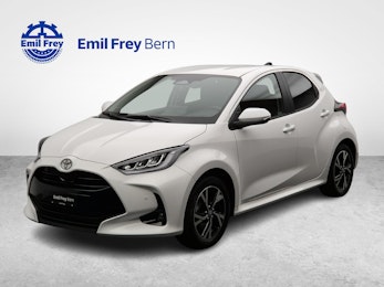Fahrzeugbild TOYOTA Yaris 1.5 VVT-i HSD Trend