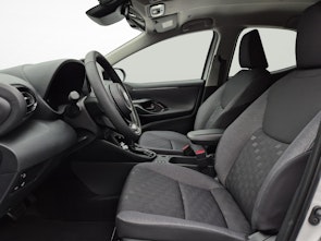 Fahrzeugbild TOYOTA Yaris 1.5 VVT-i HSD Trend