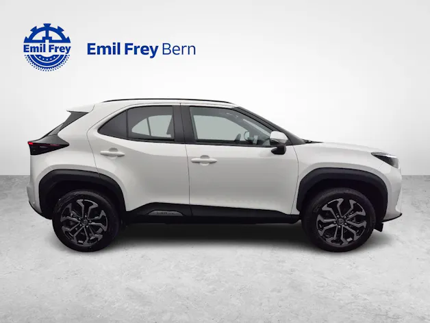 Toyota Yaris Cross 1.5 VVT-i HSD Trend AWD-i - ab 2.99% Leasing