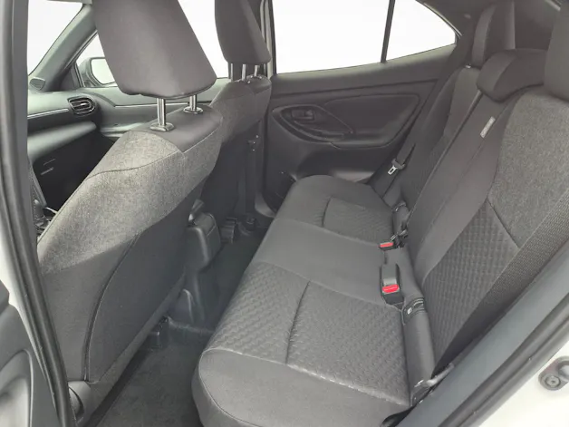 Toyota Yaris Cross 1.5 VVT-i HSD Trend AWD-i - ab 2.99% Leasing