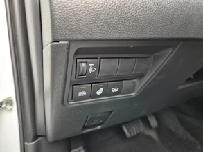 https://vehicle.imgix.net/4178021/f53c0d5f-1bc2-4f24-ac95-629f2b111c24.jpg