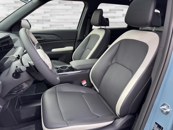 Fahrzeugbild 4 Fahrzeugbild 4