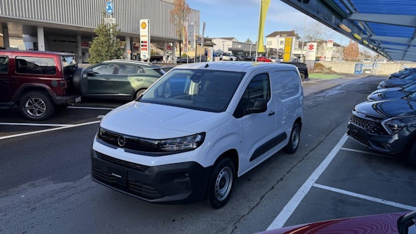 Vehicle image 2 Vehicle image 2