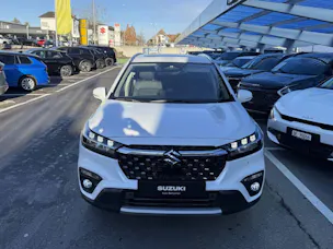 Suzuki S-Cross 1.4 T Sakura Top Hybrid 4x4