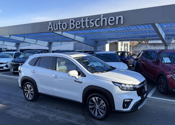 First vehicle image First vehicle image