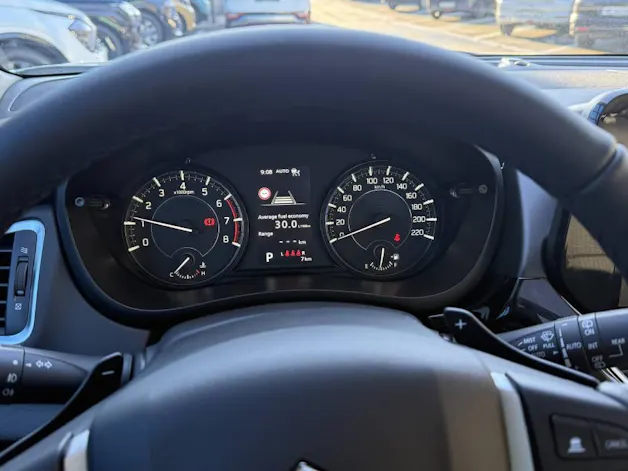 Suzuki S-Cross 1.4 T Sakura Top Hybrid 4x4