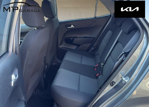 image du véhicule 13 image du véhicule 13