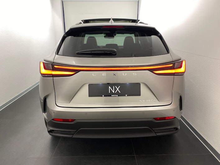 Vehicle image LEXUS NX