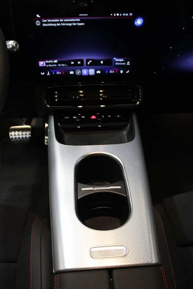 Mercedes-Benz CLA 220 4Matic AMG Line