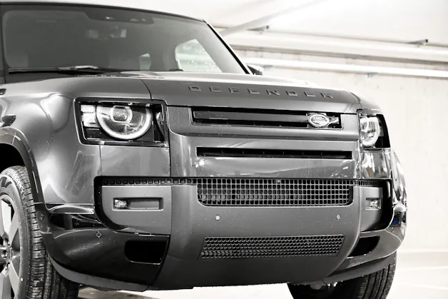 Land Rover Defender 130 3.0 D I6 X-Dynamic SE
