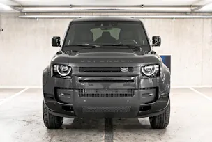 Land Rover Defender 130 3.0 D I6 X-Dynamic SE