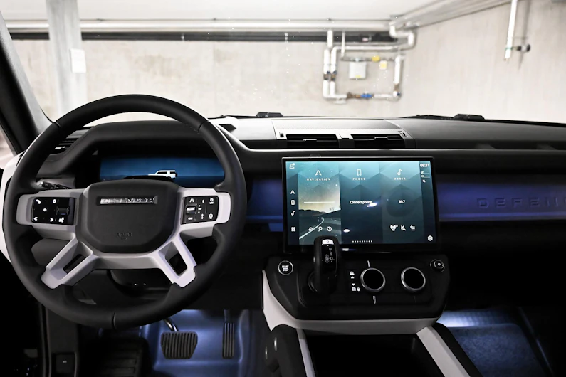 immagine del veicolo LAND ROVER DEFENDER