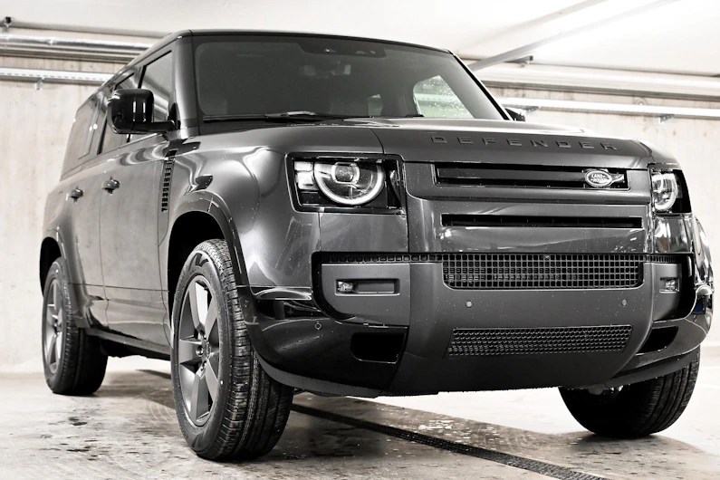 immagine del veicolo LAND ROVER DEFENDER