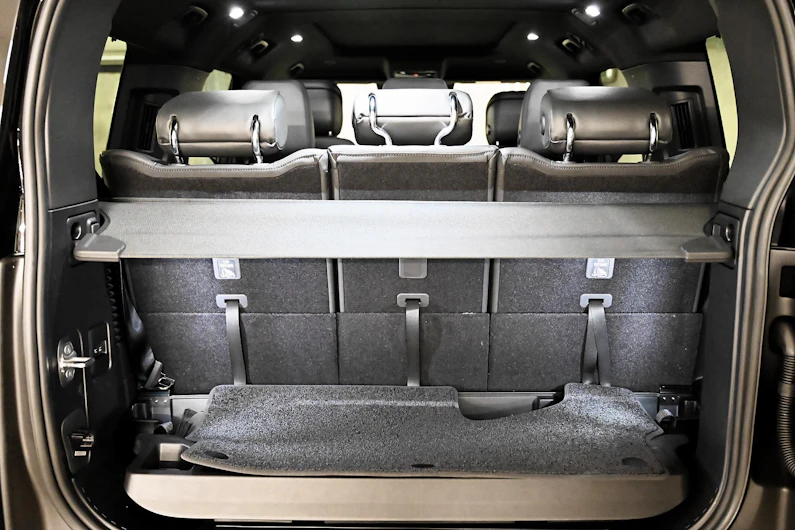 immagine del veicolo LAND ROVER DEFENDER