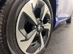 Vehicle image SUZUKI Swift 1.2 Sakura Top Hybrid