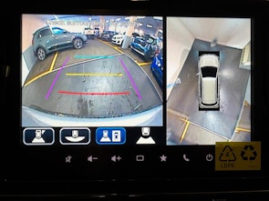 Vehicle image SUZUKI S-Cross 1.4 T Sakura Top Hybrid 4x4