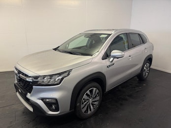 Vehicle image SUZUKI S-Cross 1.4 T Sakura Top Hybrid 4x4