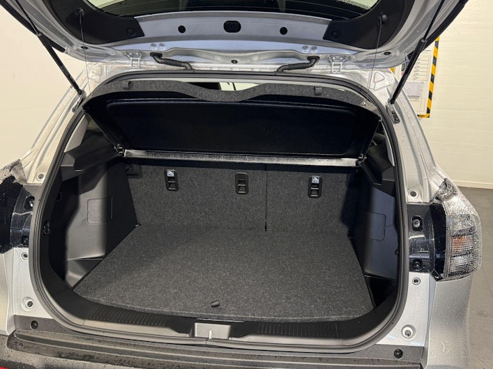 Vehicle image SUZUKI S-CROSS