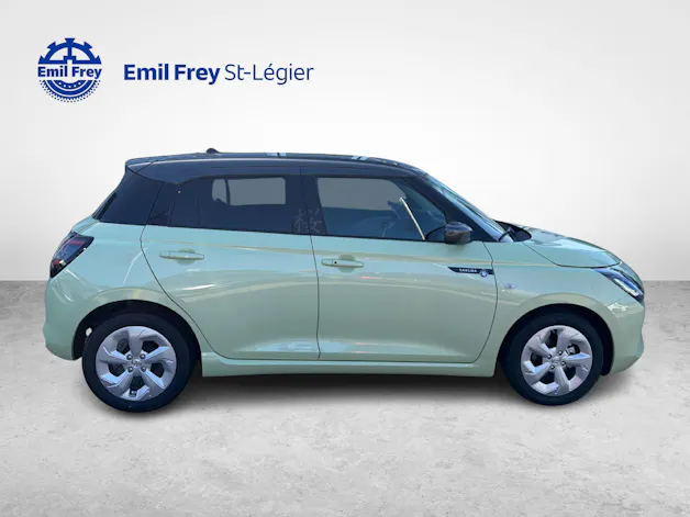Suzuki Swift 1.2 Sakura Hybrid