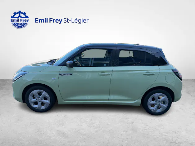 Suzuki Swift 1.2 Sakura Hybrid