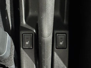 Fahrzeugbild SUZUKI Swift 1.2 Sakura Hybrid 4x4