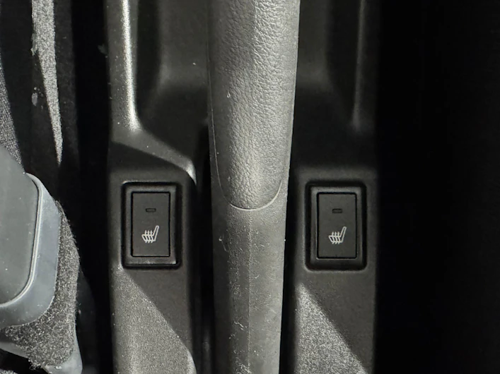 immagine del veicolo SUZUKI SWIFT